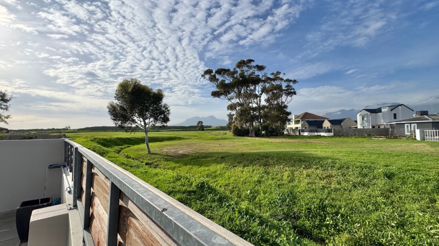 3 Bedroom Property for Sale in Fairview Eastern Cape